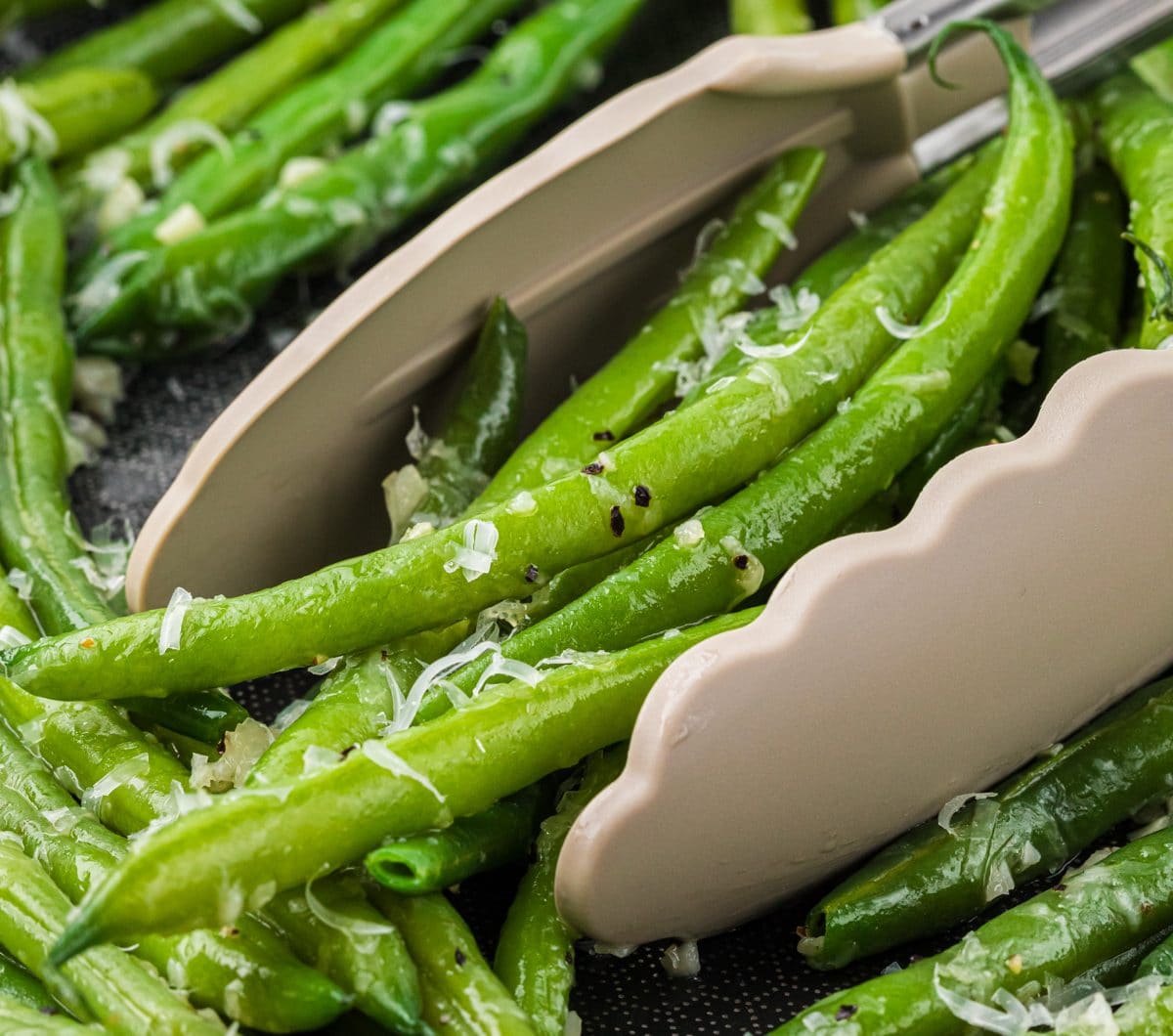 Garlic Parmesan String Beans