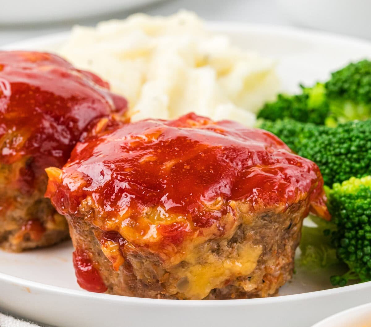 Cheesy Mini Meatloaf