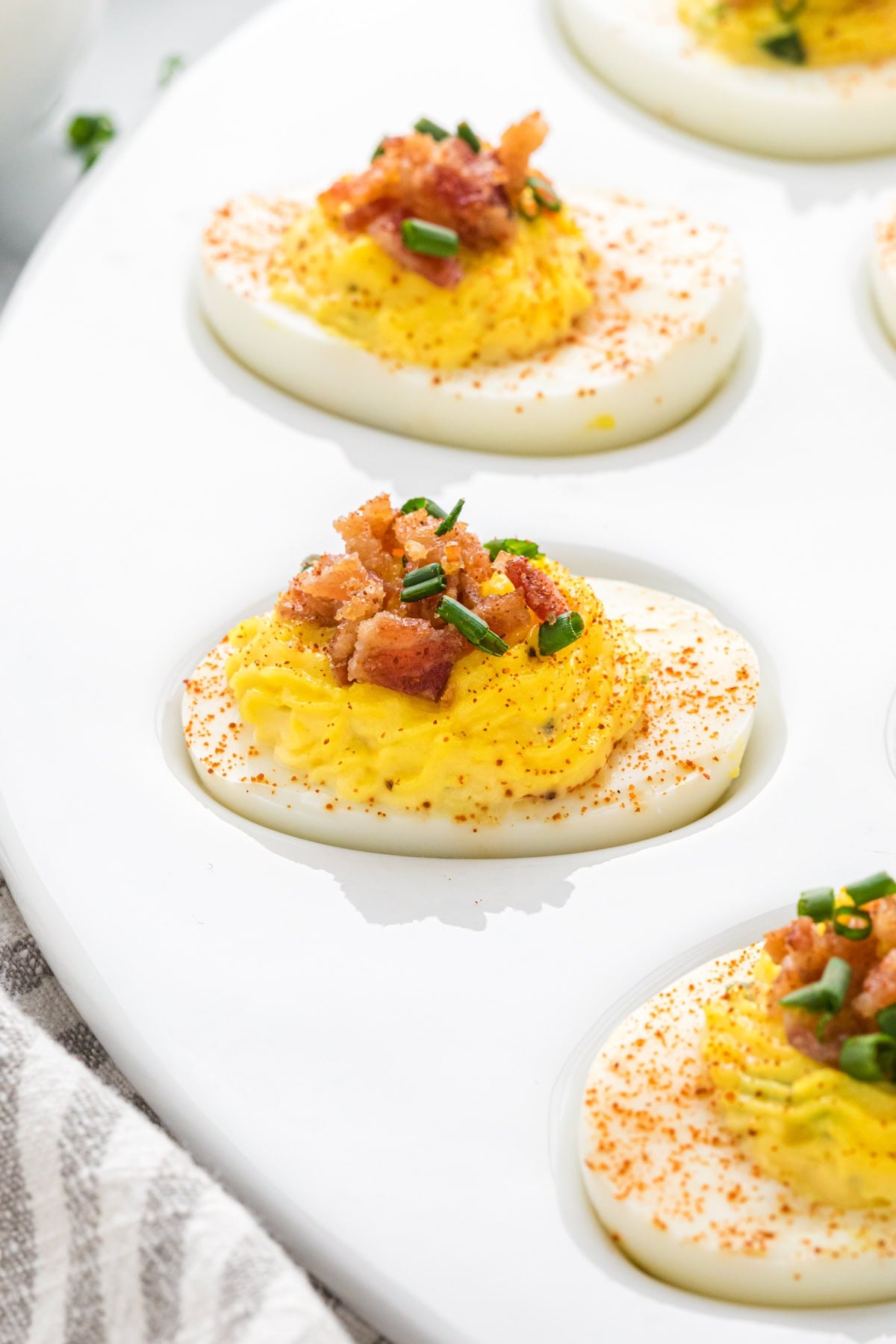Deviled Eggs with Candied Bacon-image