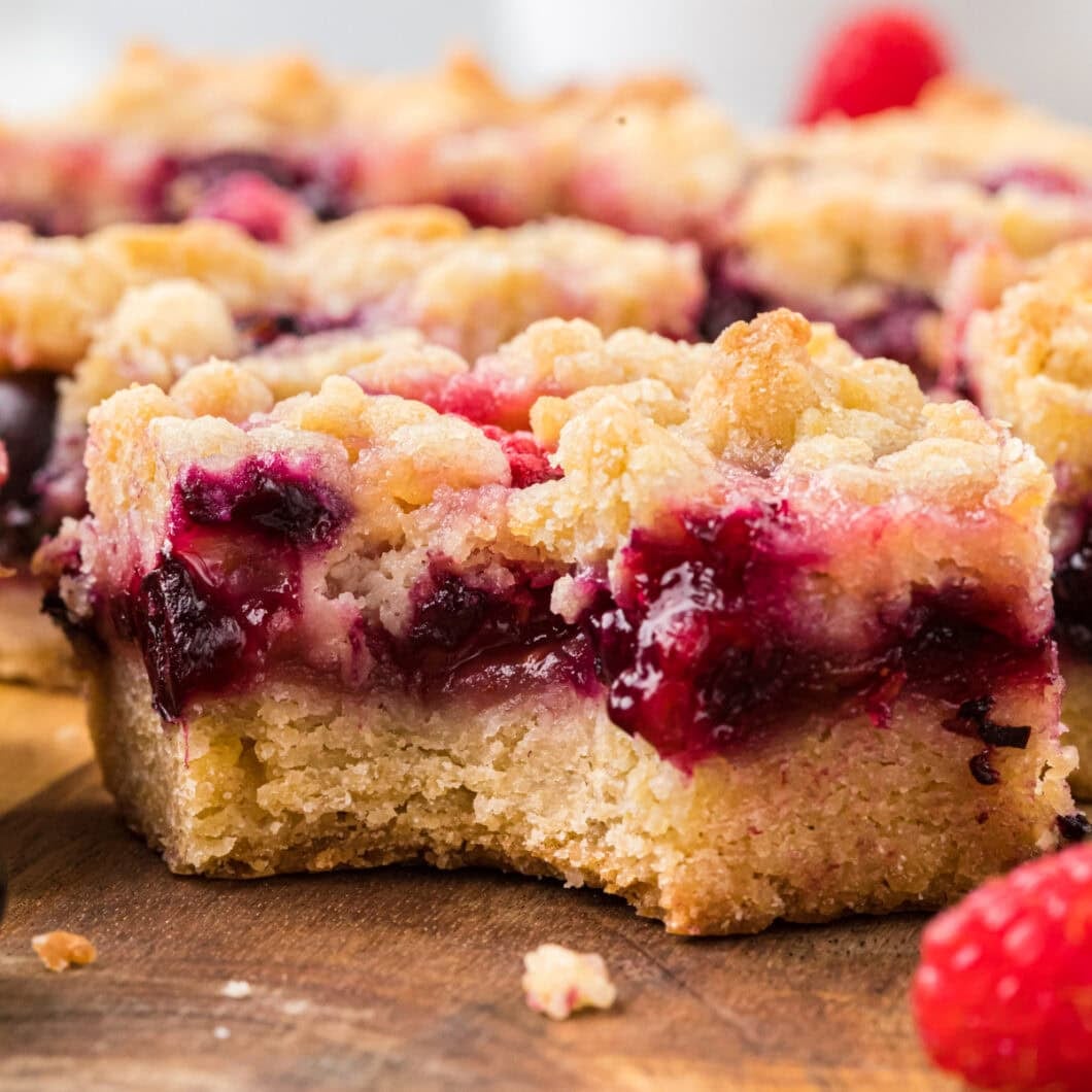 Berry Crumb Bars