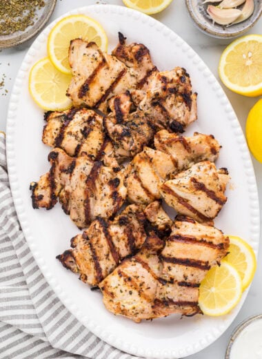 This overhead shot shows the chicken placed on a tray ready to serve.