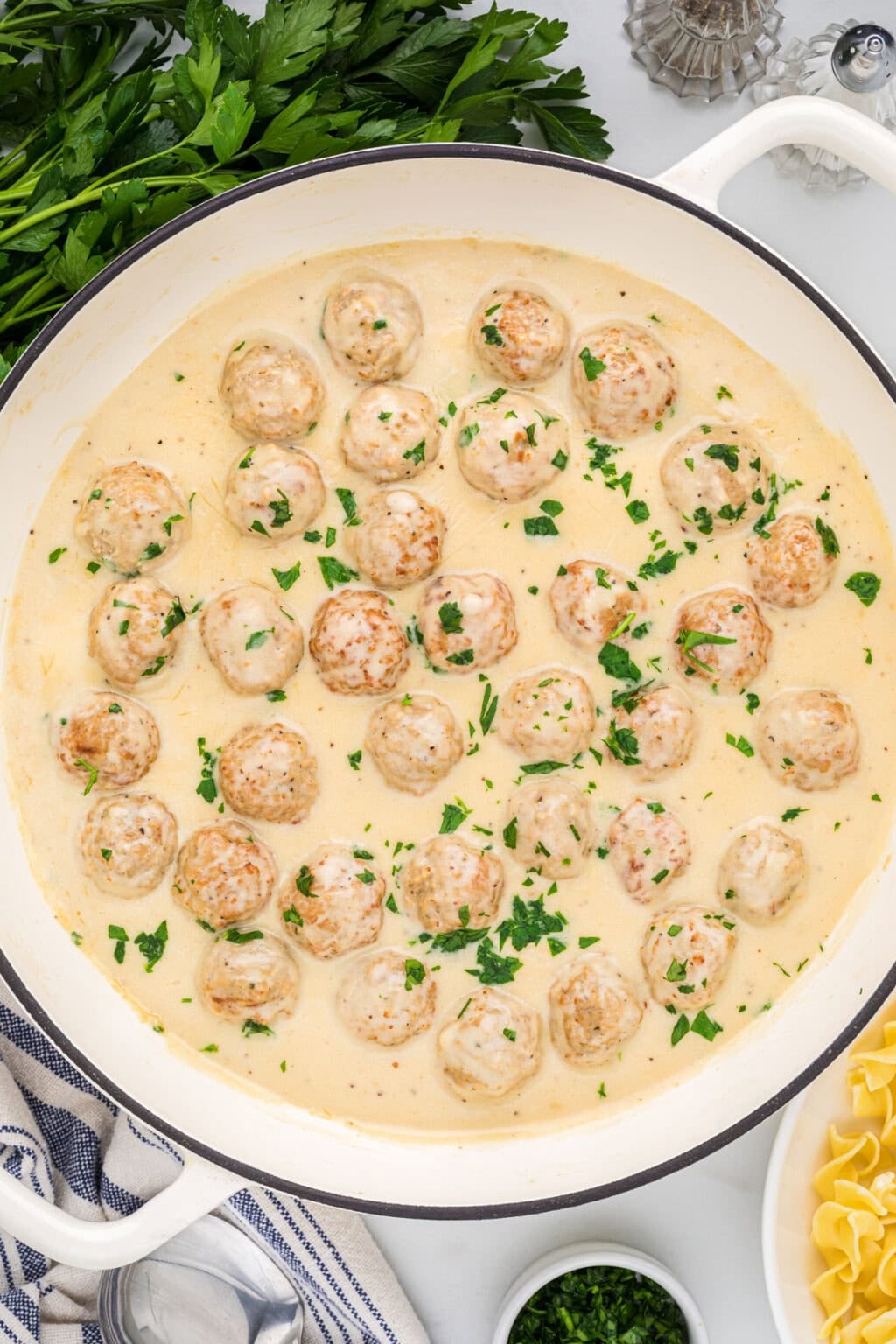 Easy Swedish Meatballs with Frozen Meatballs Easy Swedish Meatballs with Frozen Meatballs